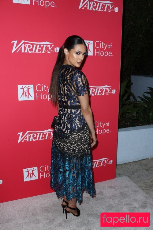 Anabelle Acosta Onlyfans Photo Gallery 