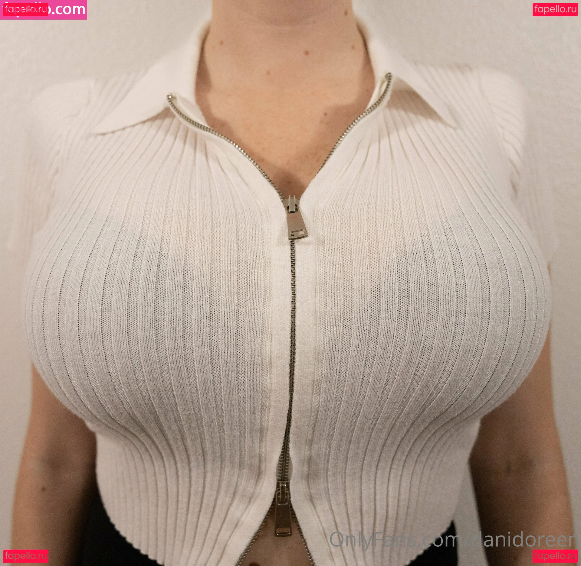 danidoreen Onlyfans Photo Gallery 