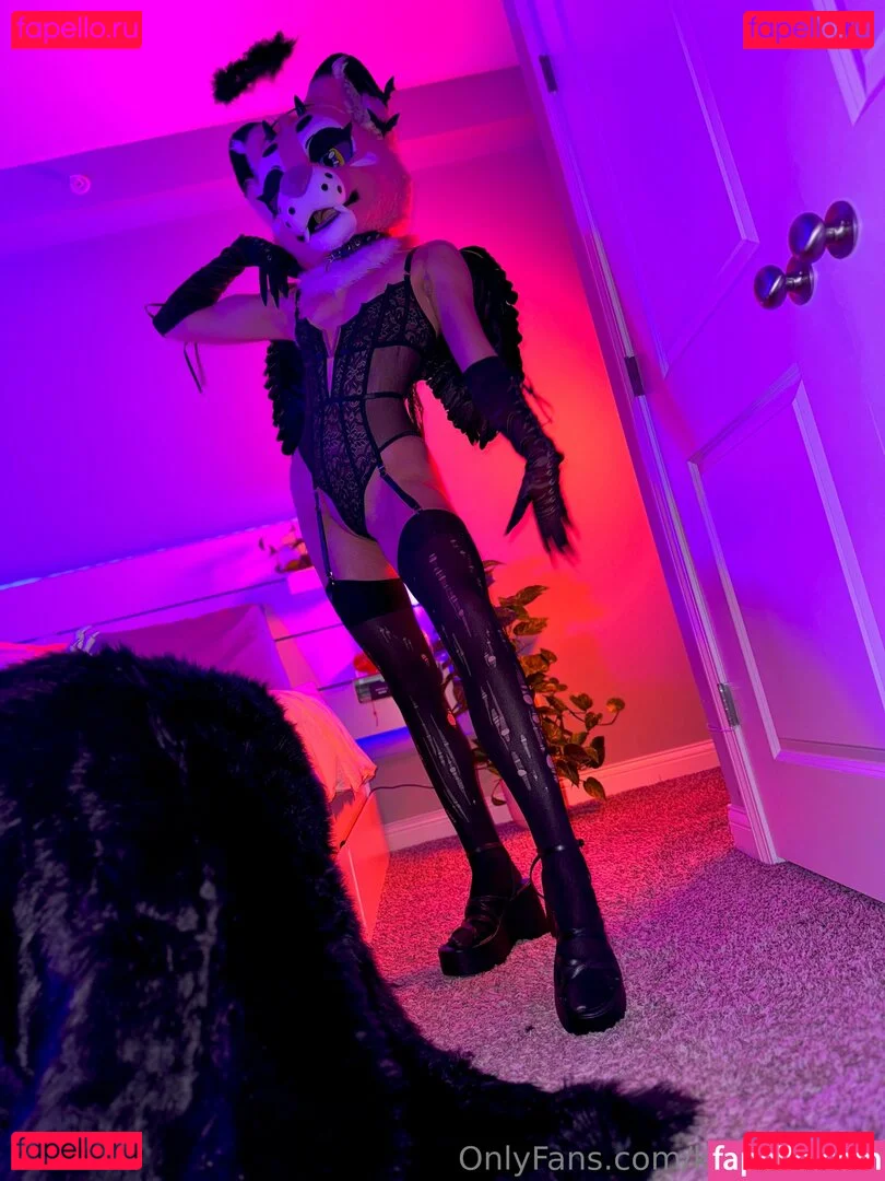 kirakittyxxx Onlyfans Photo Gallery 