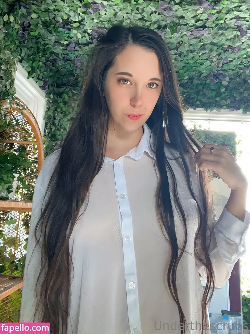 underthescrubs Onlyfans Photo Gallery 