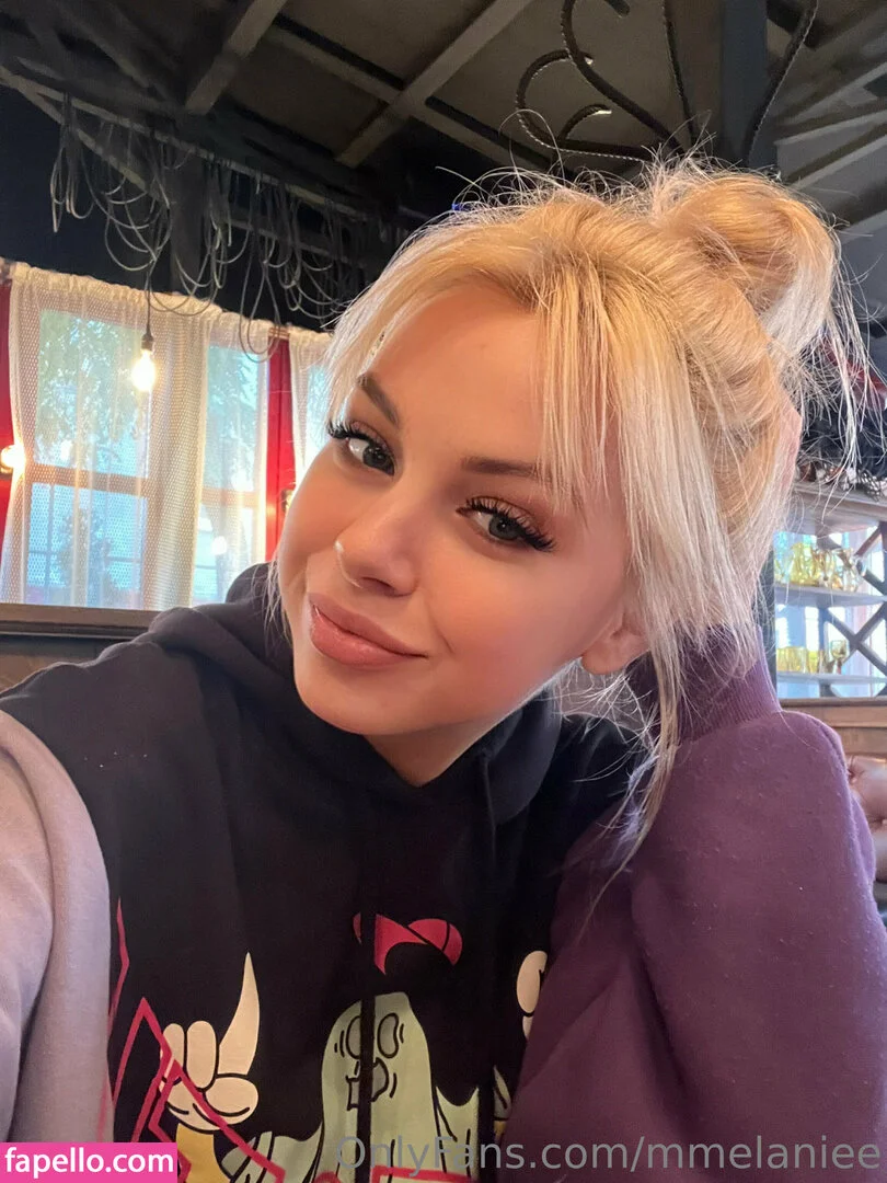 mmelaniee Onlyfans Photo Gallery 