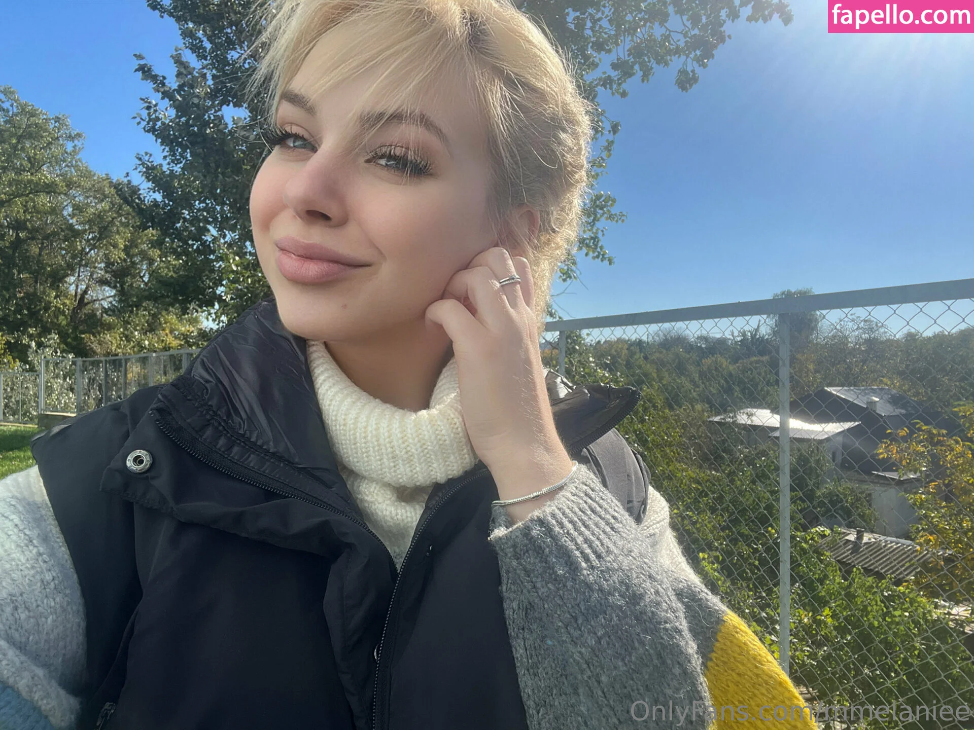 mmelaniee Onlyfans Photo Gallery 