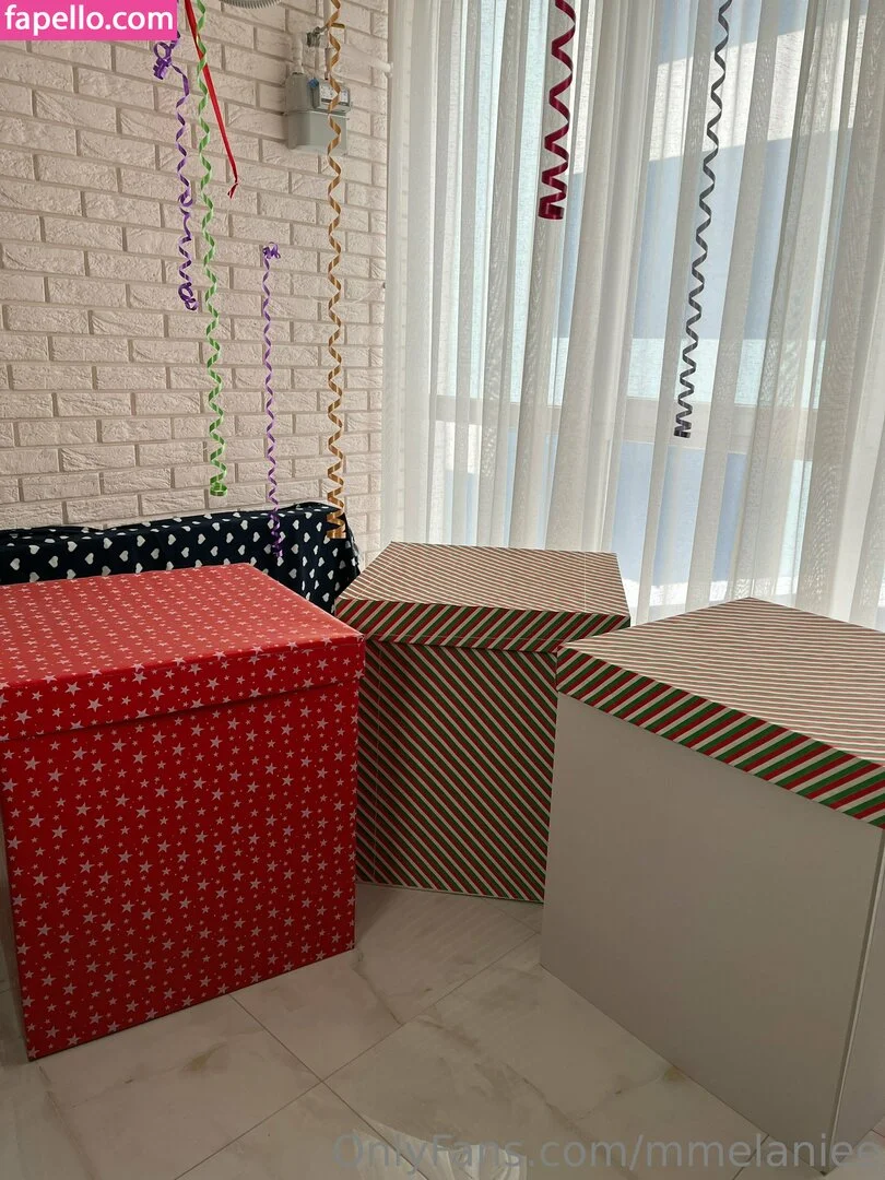 mmelaniee Onlyfans Photo Gallery 