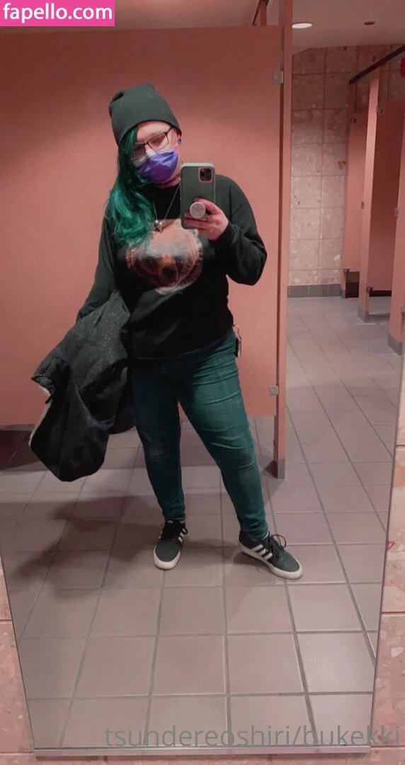 bukekki Onlyfans Photo Gallery 