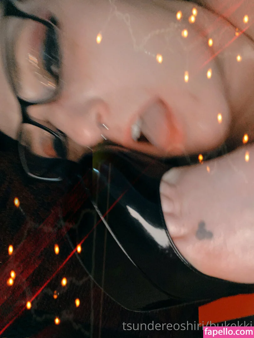 bukekki Onlyfans Photo Gallery 