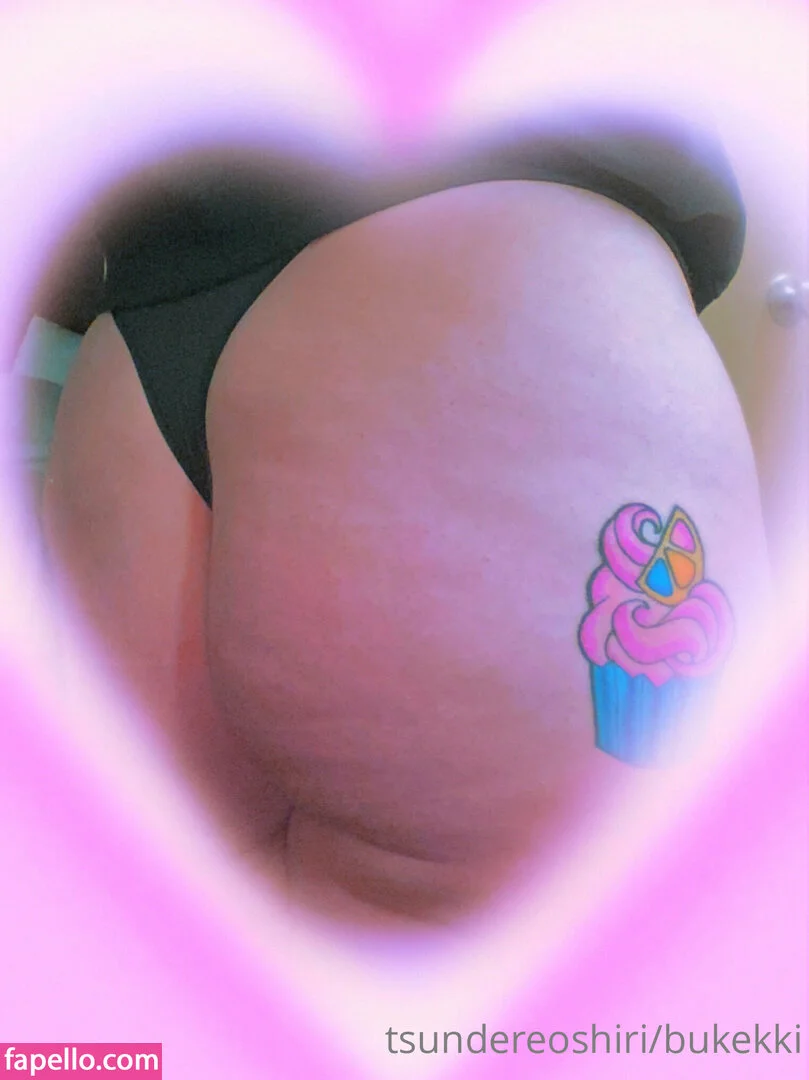 bukekki Onlyfans Photo Gallery 