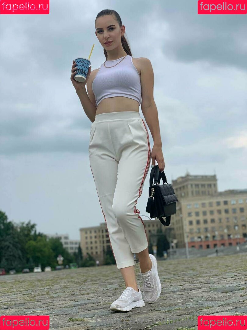 wrenirene Onlyfans Photo Gallery 