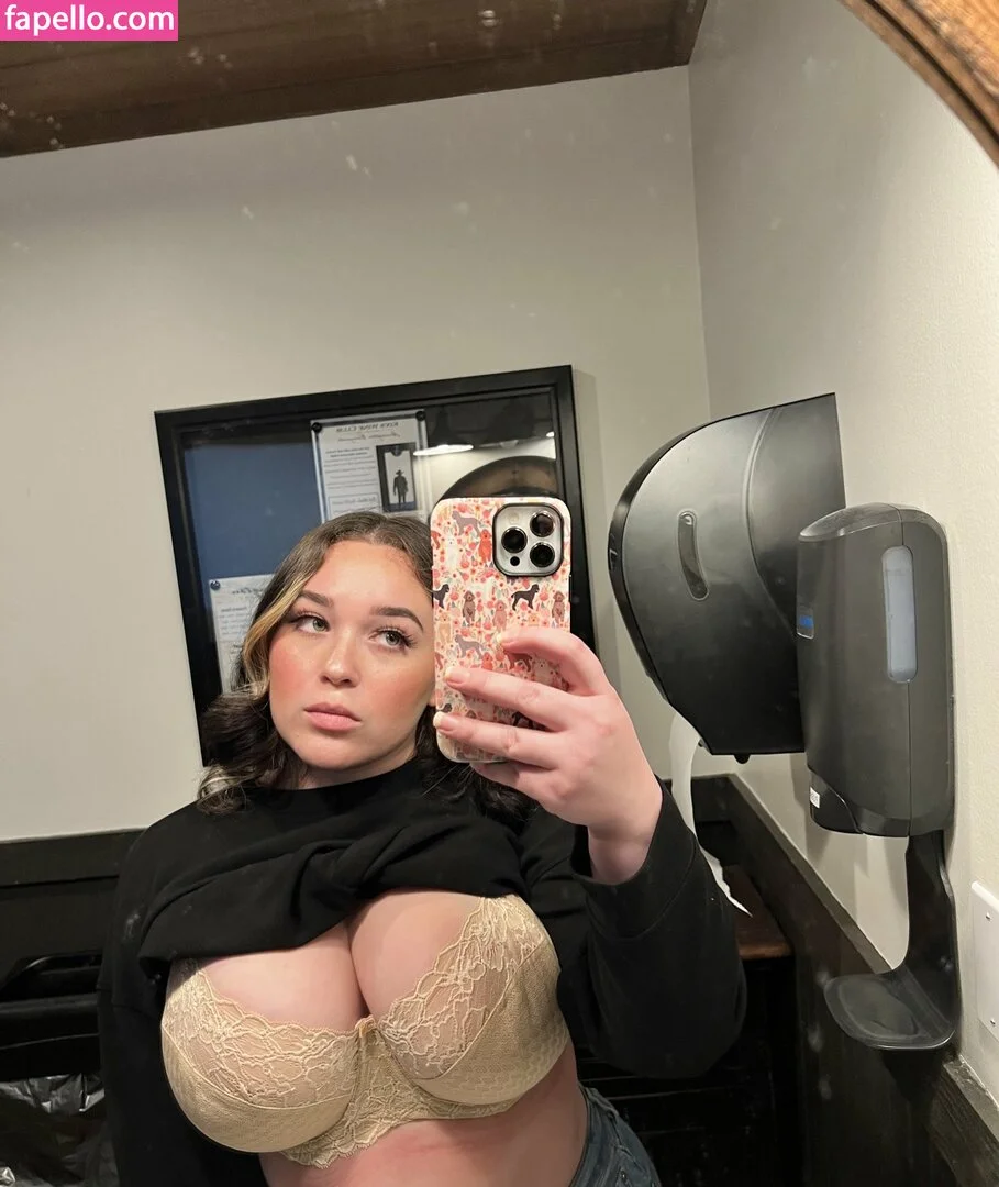 34gjessica Onlyfans Photo Gallery 