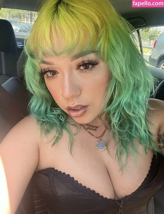 Aquaaamami Onlyfans Photo Gallery 