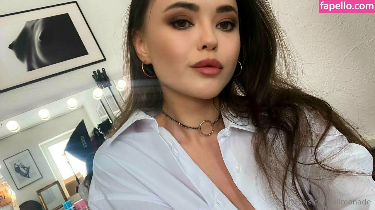 xlimonade Onlyfans Photo Gallery 