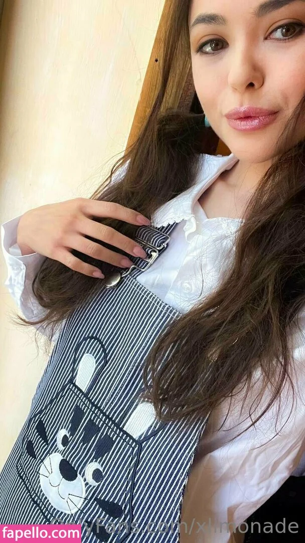 xlimonade Onlyfans Photo Gallery 