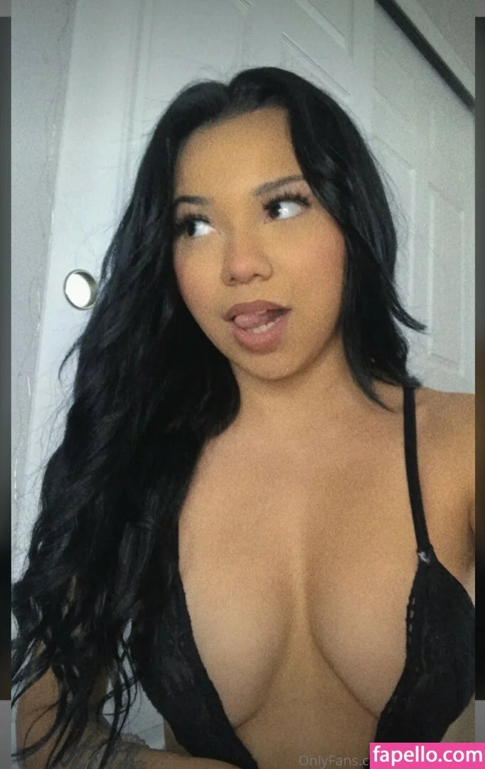 darlizzzzzzle Onlyfans Photo Gallery 