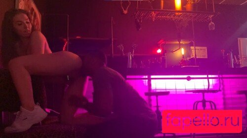 lenaisapeach Onlyfans Photo Gallery 