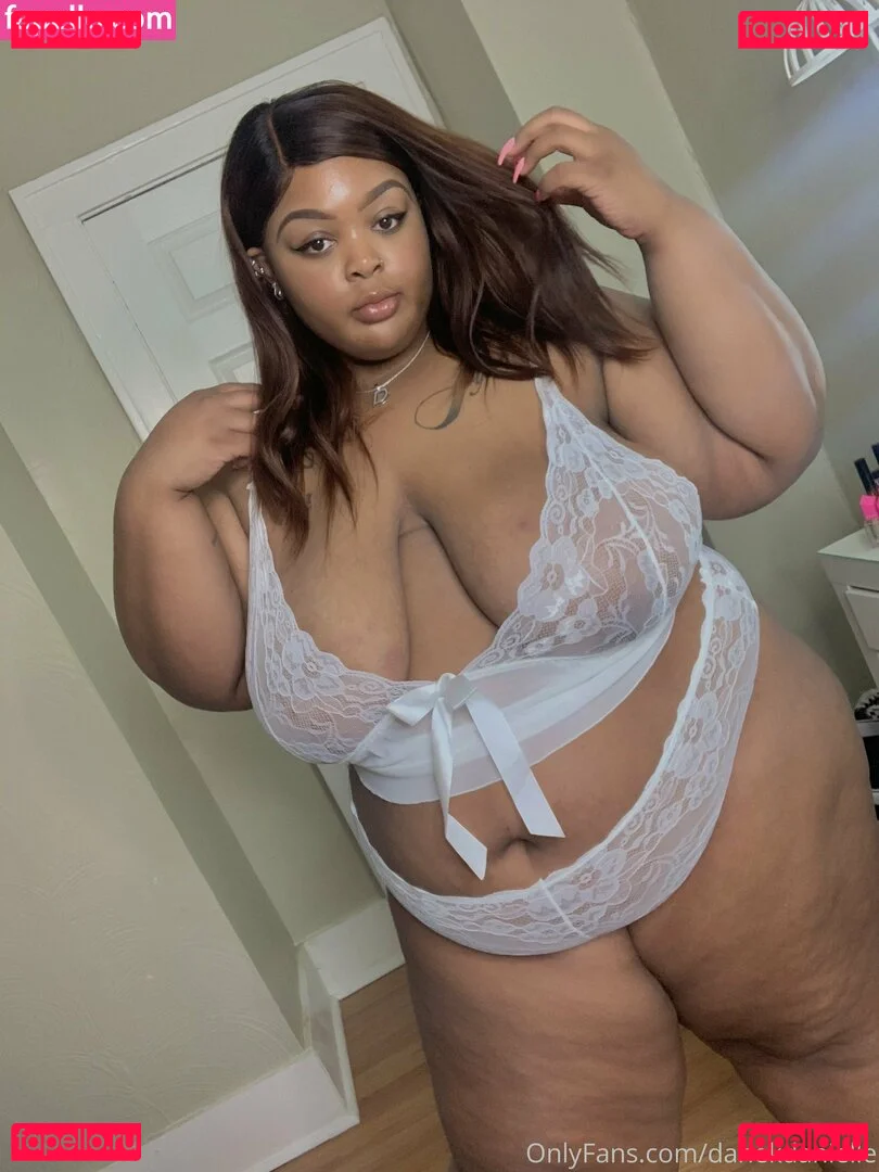 danekdanielle Onlyfans Photo Gallery 