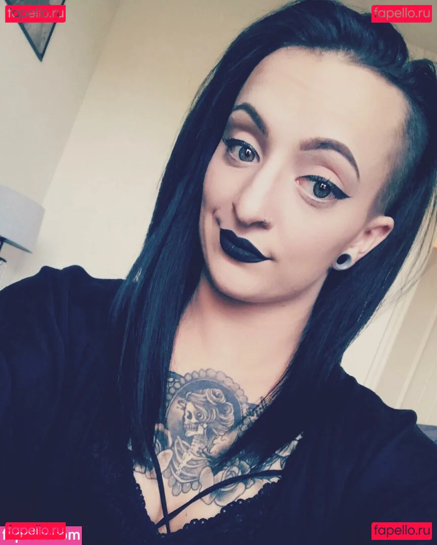 Ruby Redd Onlyfans Photo Gallery 