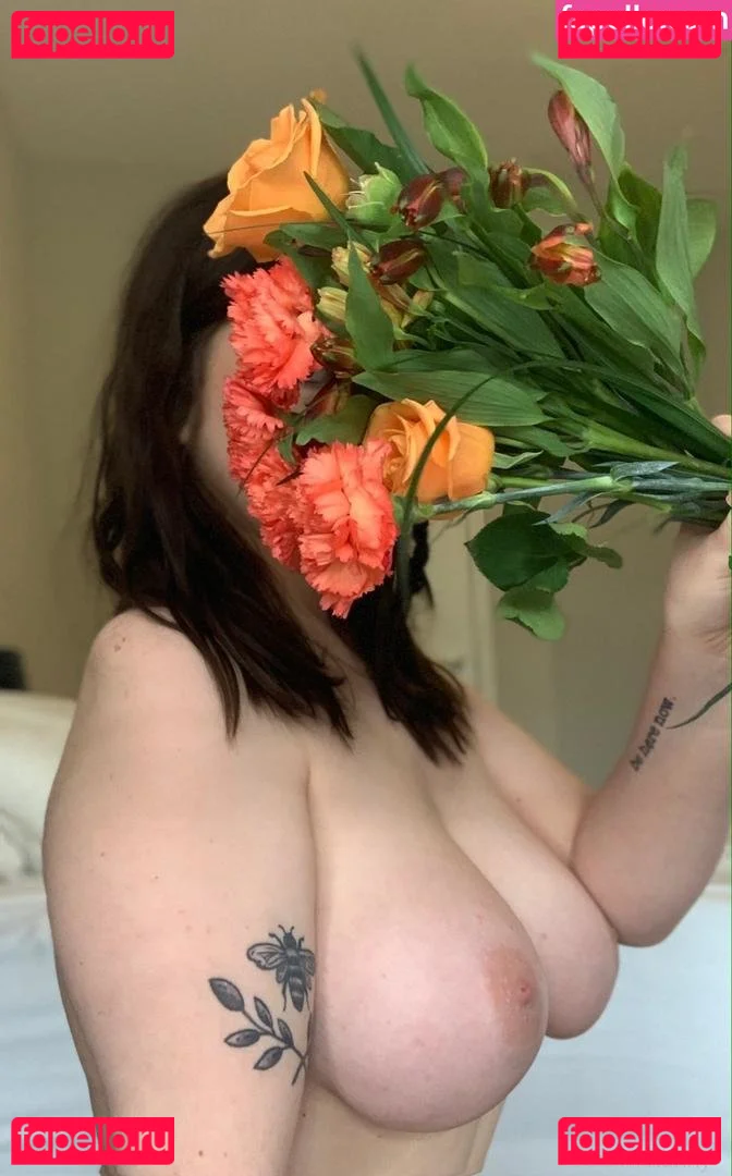 Oatmilkhunny Onlyfans Photo Gallery 