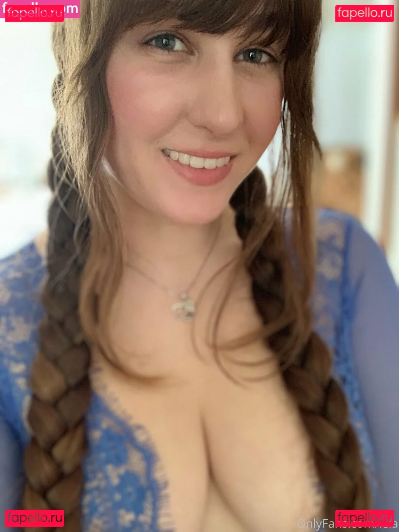 NSFWLeia Onlyfans Photo Gallery 