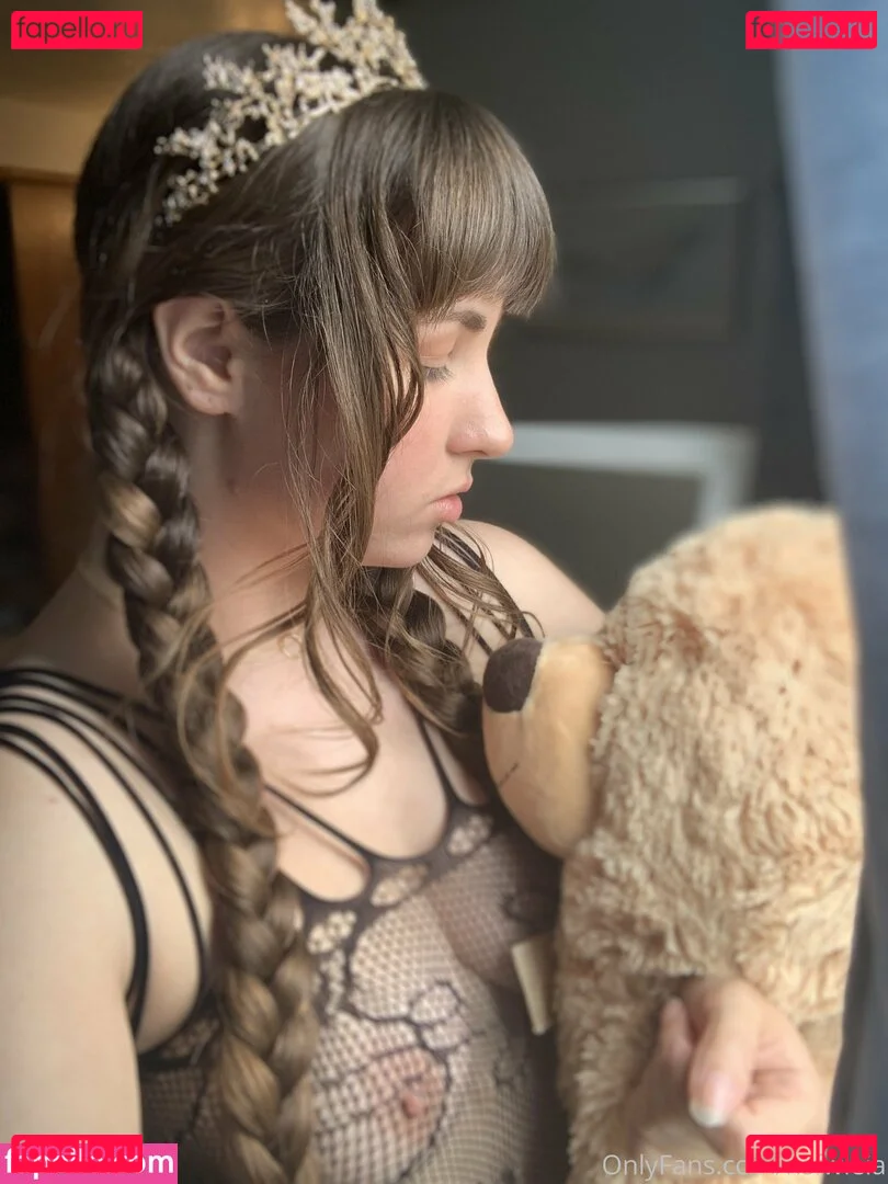 NSFWLeia Onlyfans Photo Gallery 