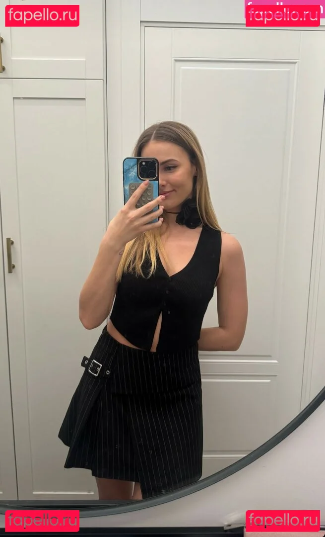 itsSky Onlyfans Photo Gallery 