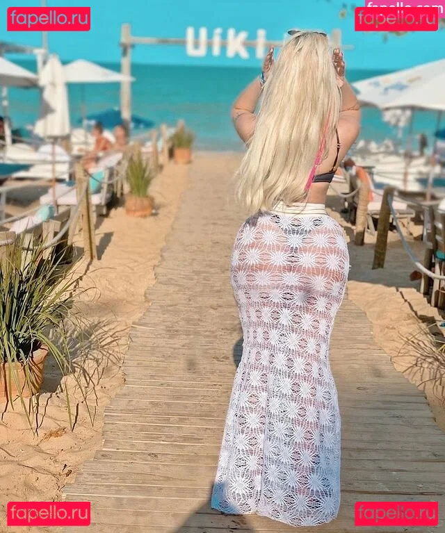 Larissa Rovetta Onlyfans Photo Gallery 