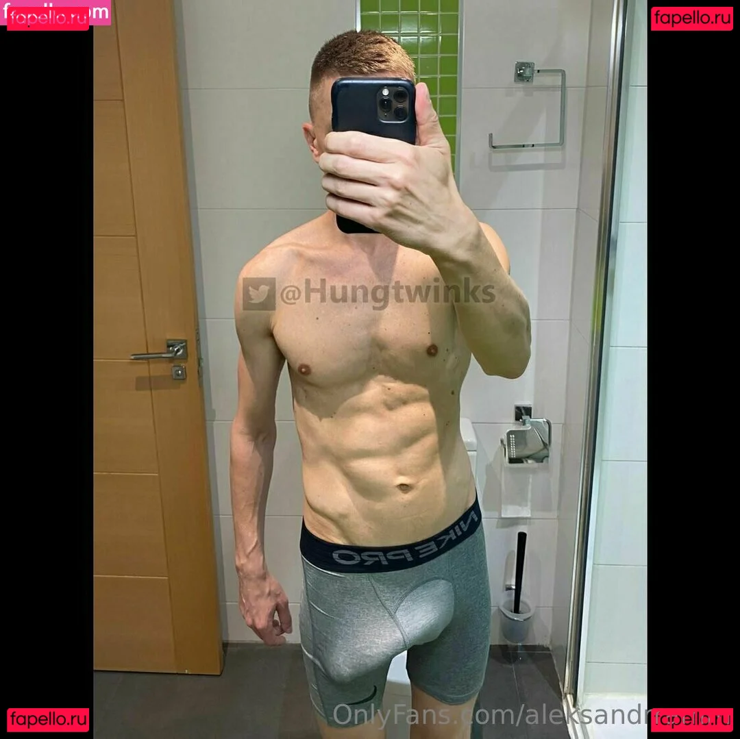aleksandrramm Onlyfans Photo Gallery 