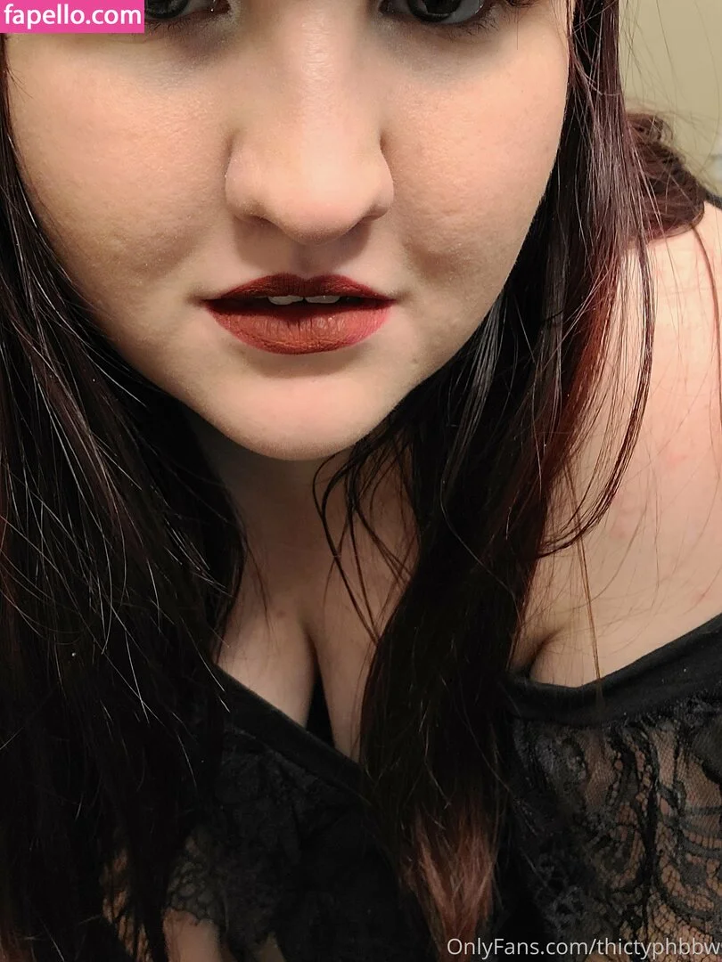thictyphbbw Onlyfans Photo Gallery 