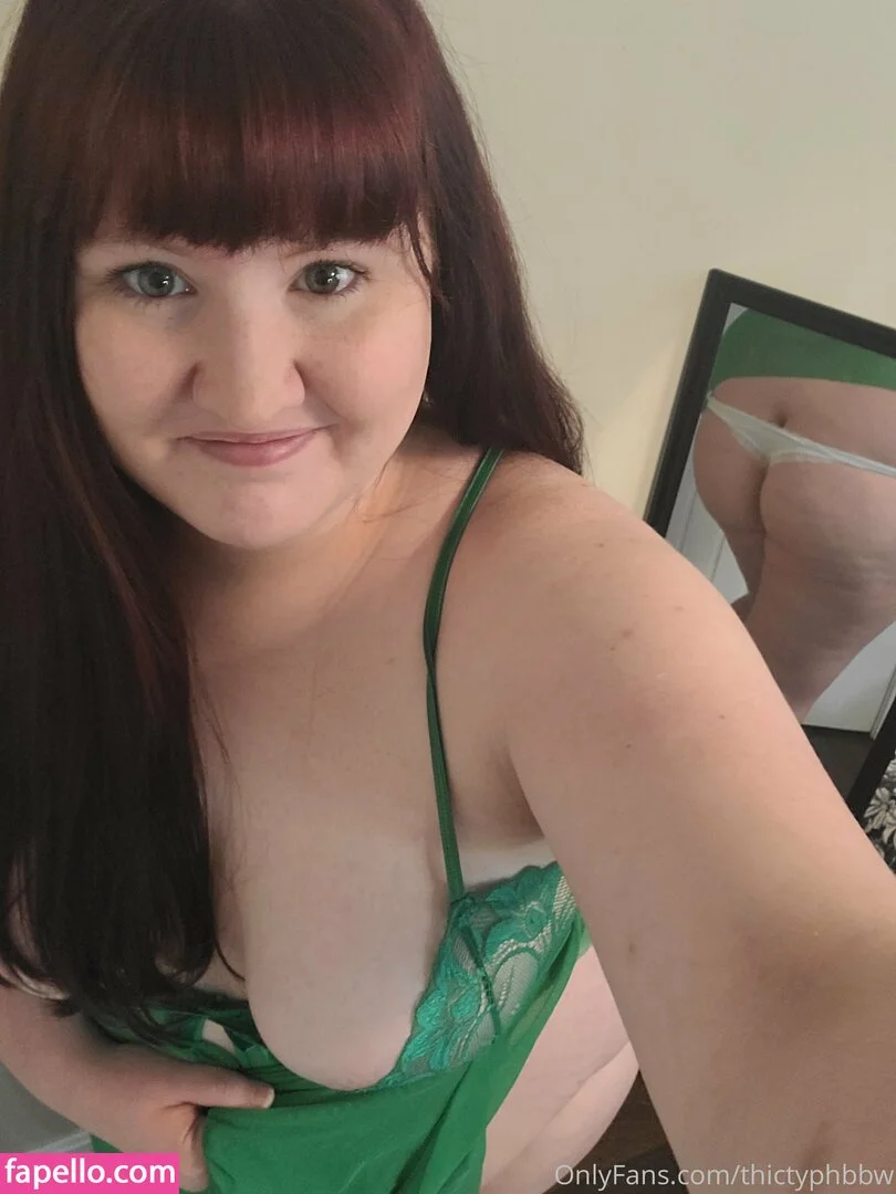 thictyphbbw Onlyfans Photo Gallery 
