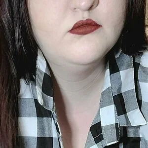 thictyphbbw Onlyfans Photo Gallery 