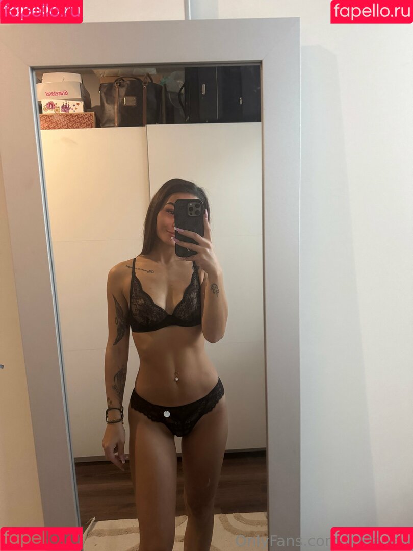 lindanew Onlyfans Photo Gallery 