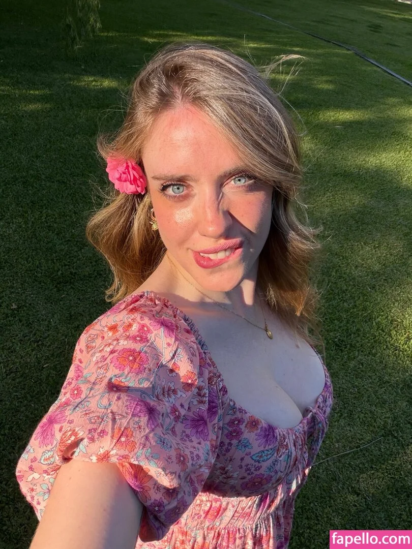 msginaxxo Onlyfans Photo Gallery 