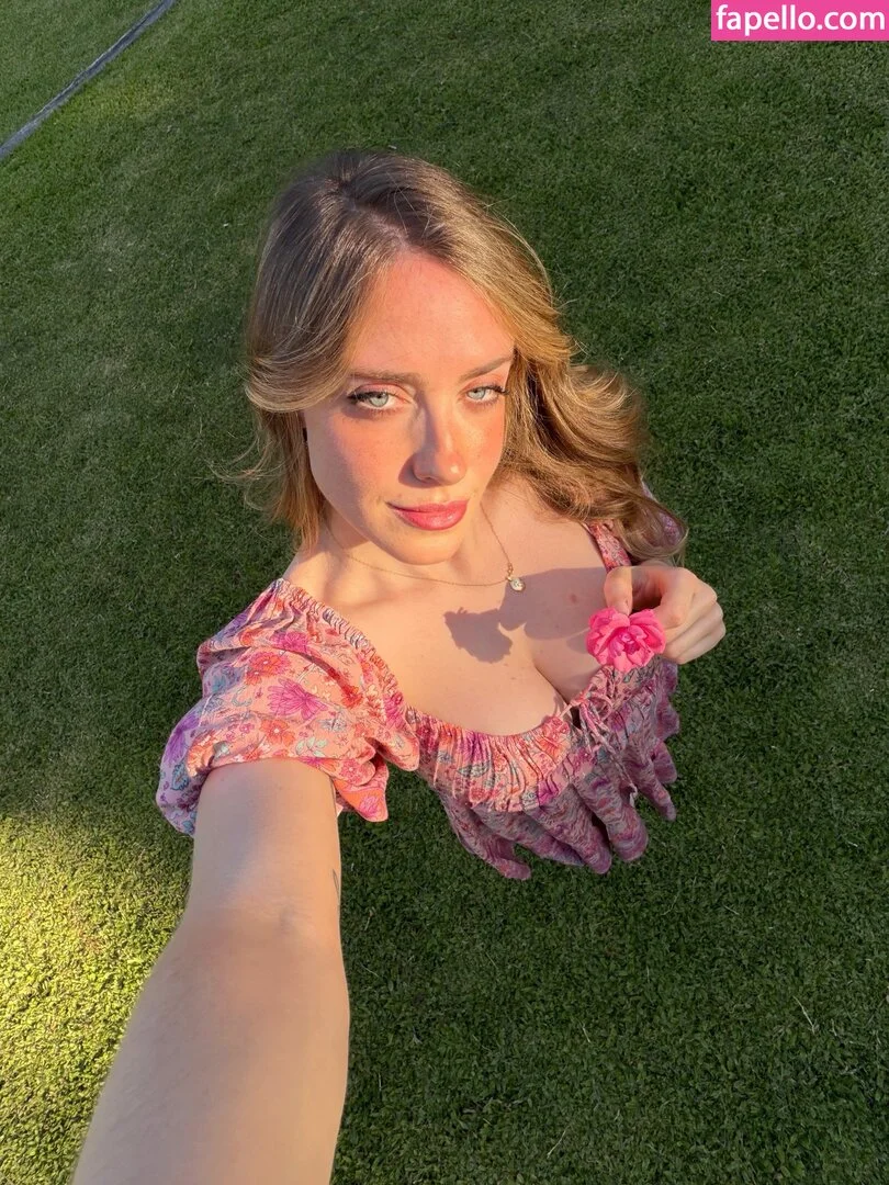 msginaxxo Onlyfans Photo Gallery 