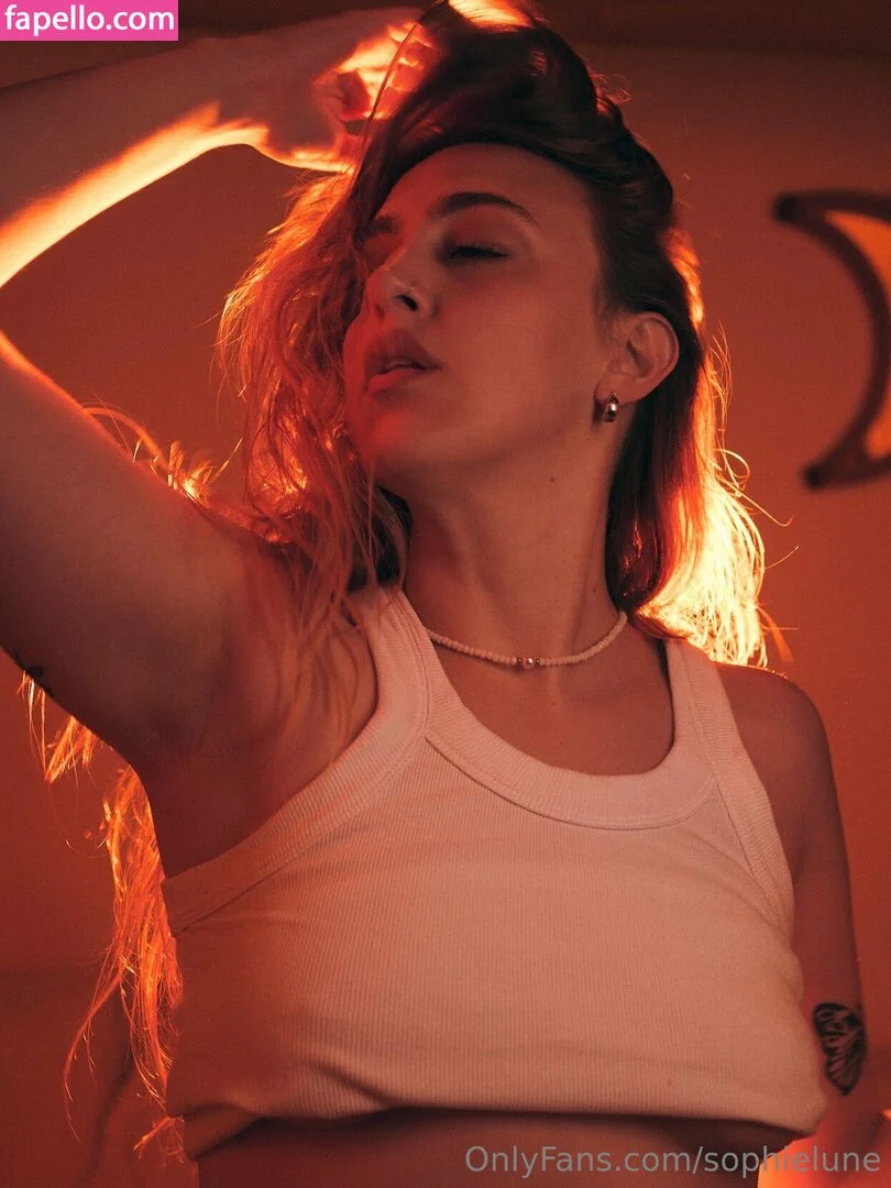 sophielune Onlyfans Photo Gallery 