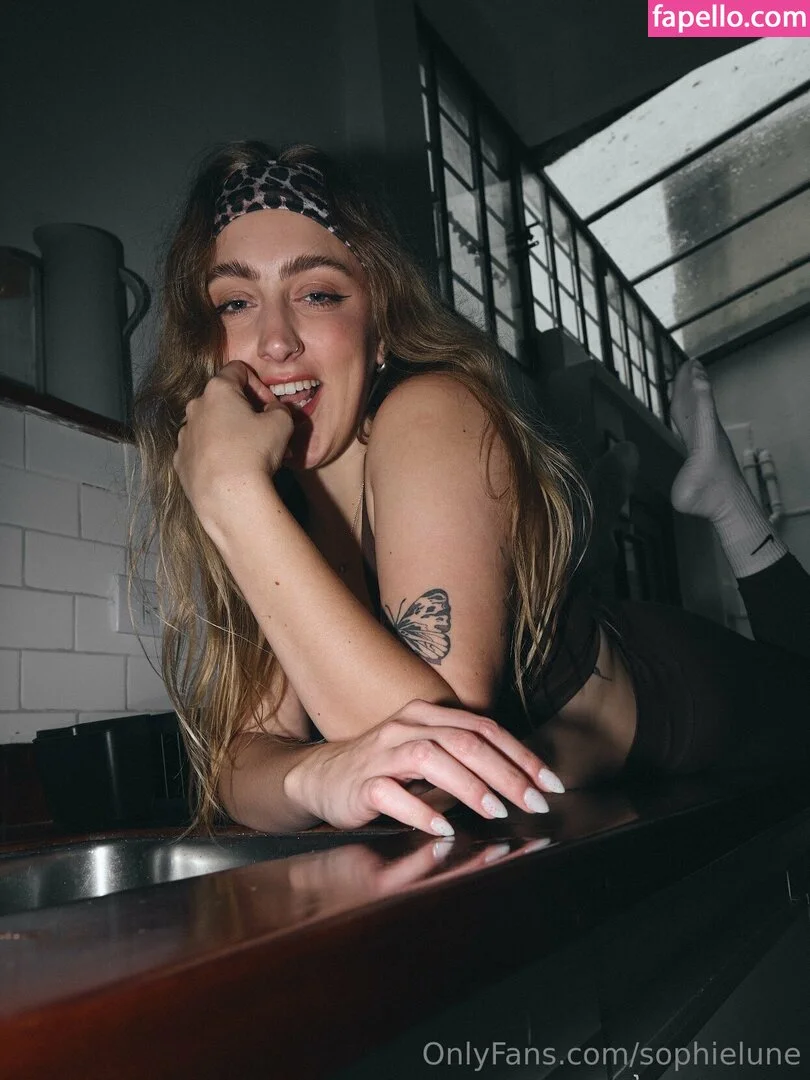 sophielune Onlyfans Photo Gallery 
