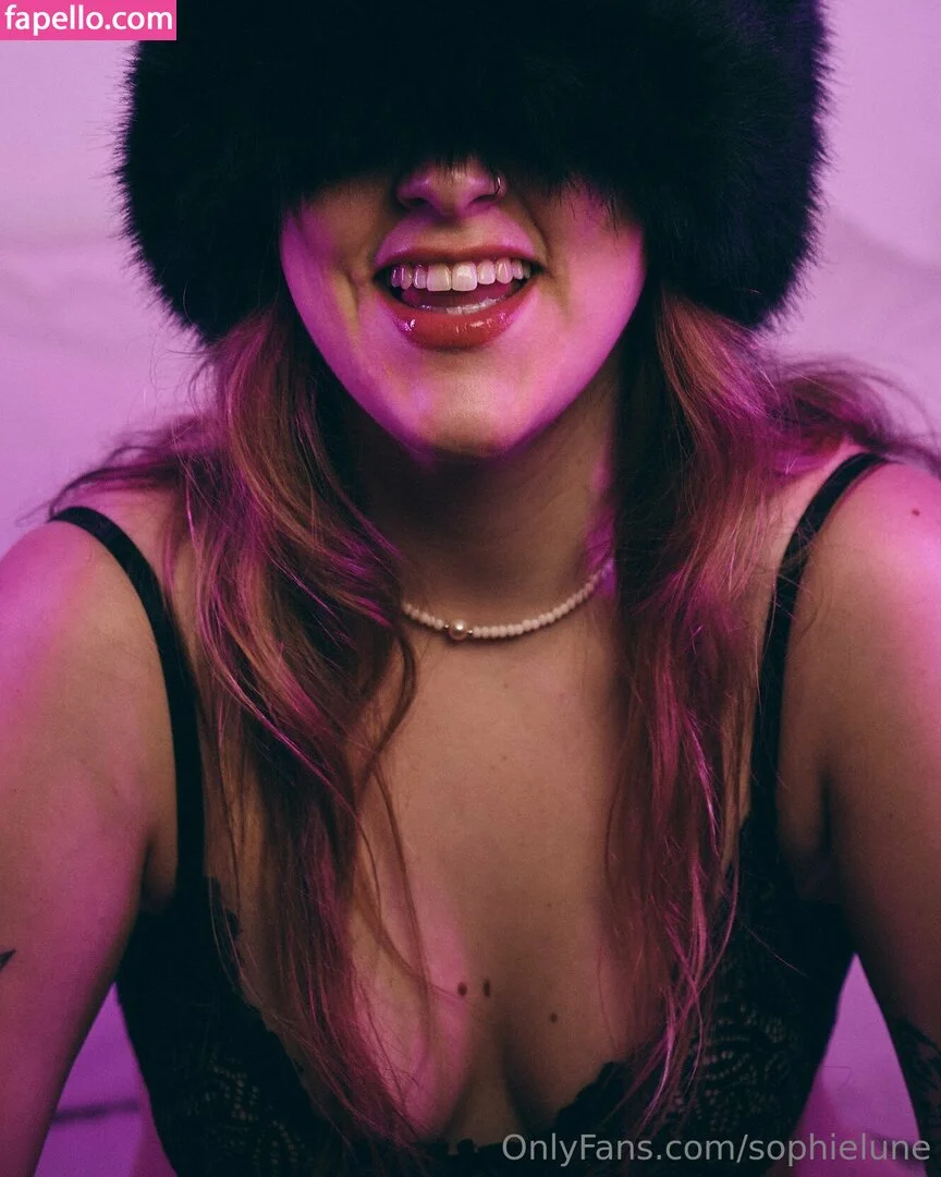 sophielune Onlyfans Photo Gallery 