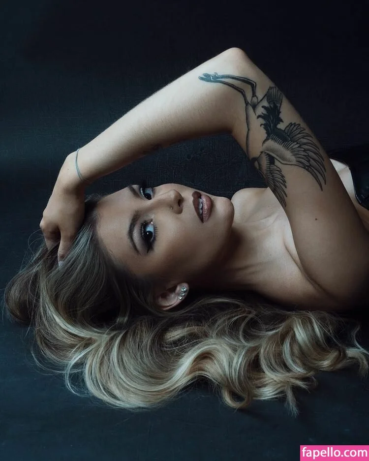 AsiaLily Onlyfans Photo Gallery 