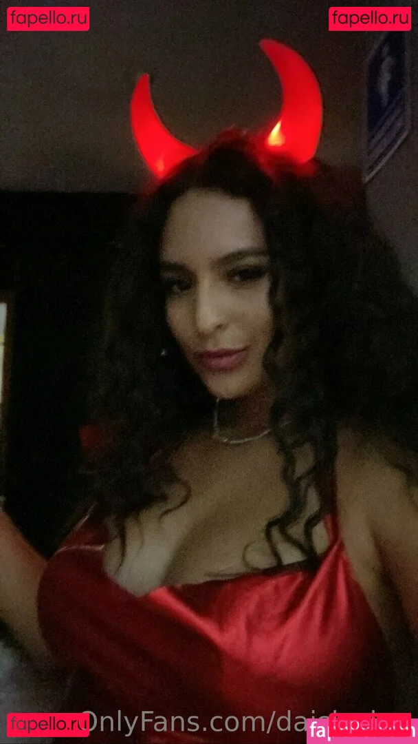 daisiesinn Onlyfans Photo Gallery 