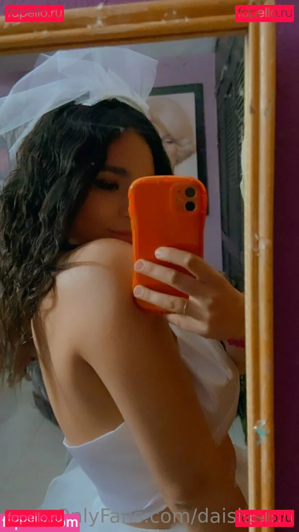 daisiesinn Onlyfans Photo Gallery 