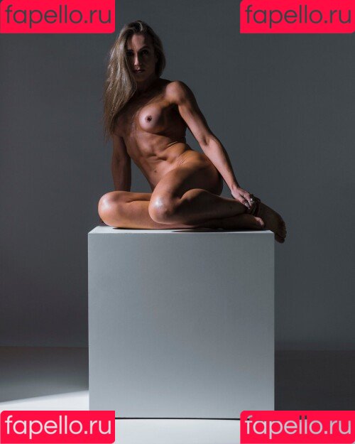 Aline Hirth Onlyfans Photo Gallery 