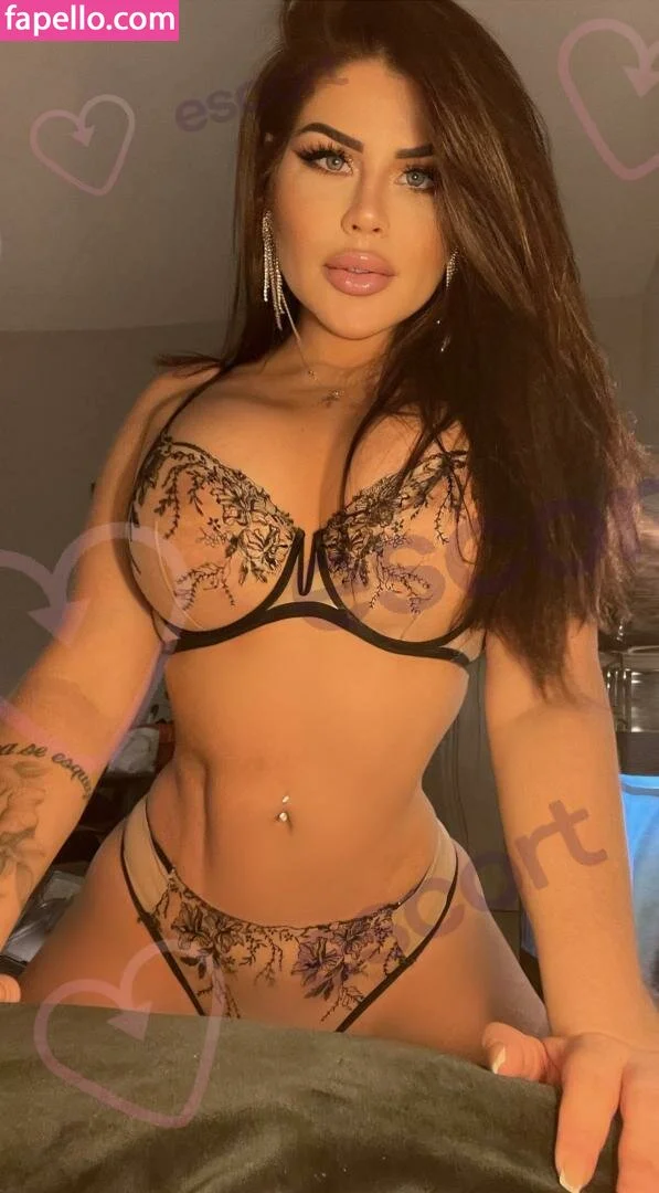 Tais Lambertini Onlyfans Photo Gallery 