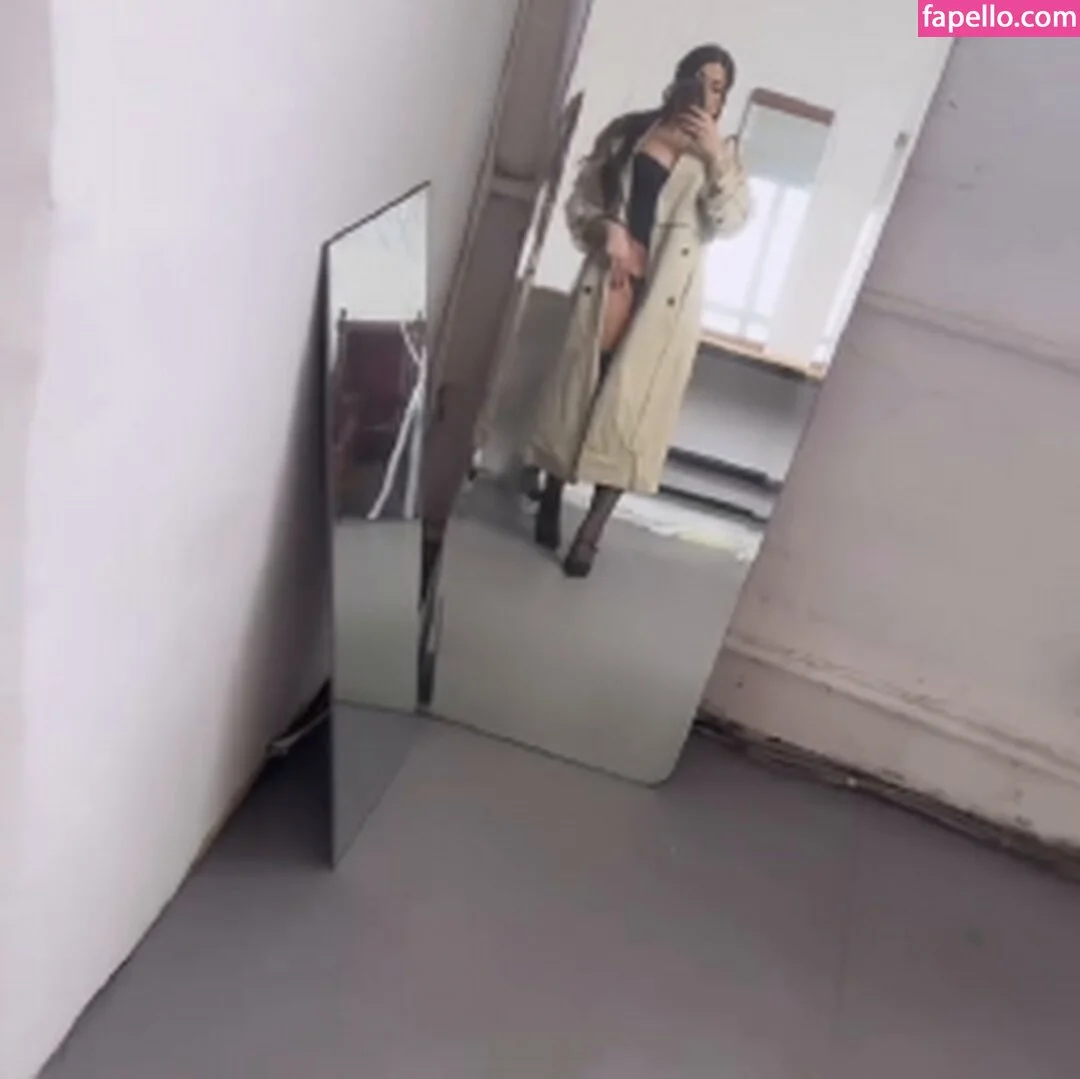 Tais Lambertini Onlyfans Photo Gallery 