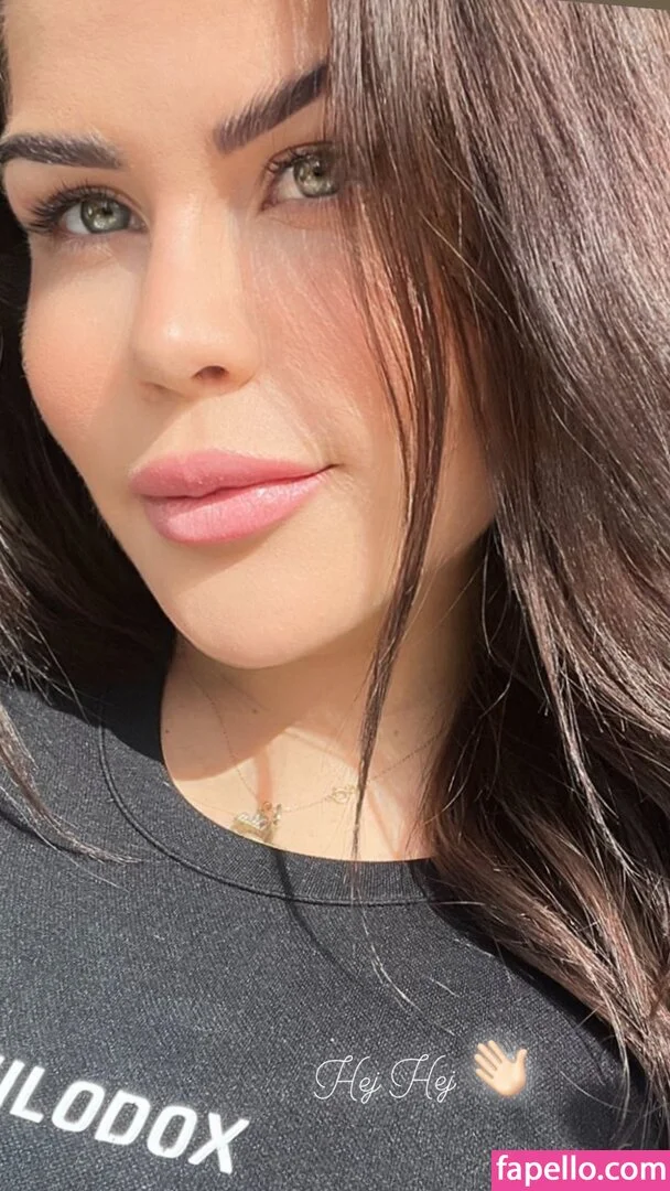 Tais Lambertini Onlyfans Photo Gallery 