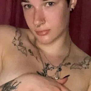 Eve.winters Onlyfans Photo Gallery 