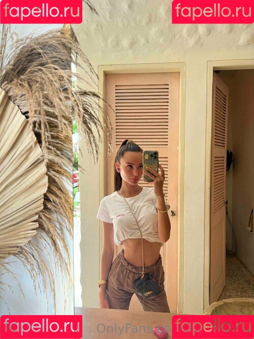 Lily_colli Onlyfans Photo Gallery 