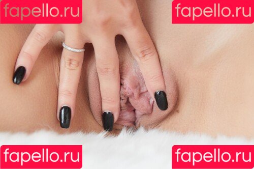 Lily_colli Onlyfans Photo Gallery 