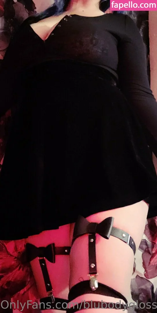 blubodygloss Onlyfans Photo Gallery 