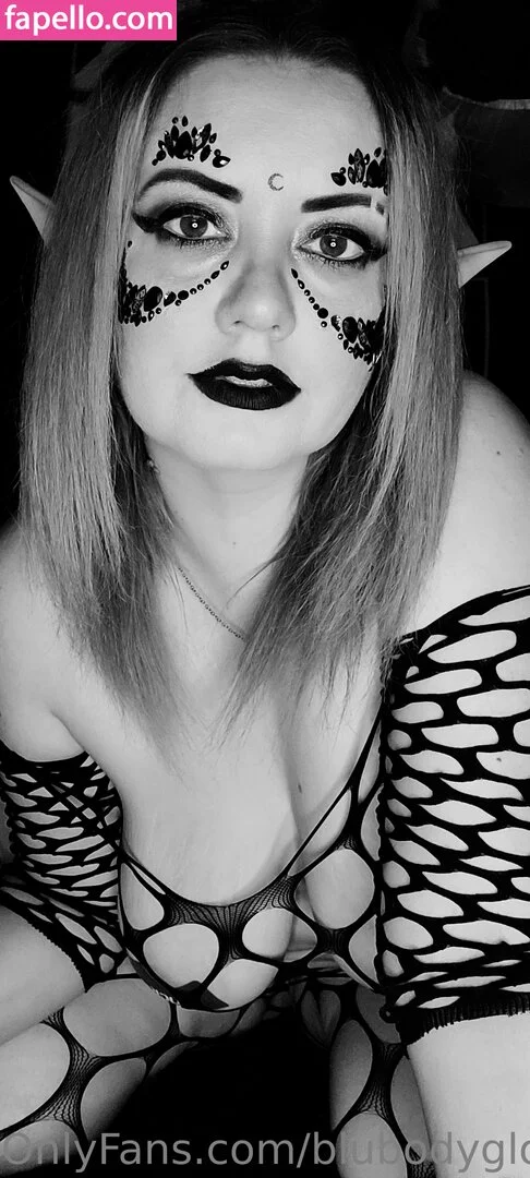 blubodygloss Onlyfans Photo Gallery 