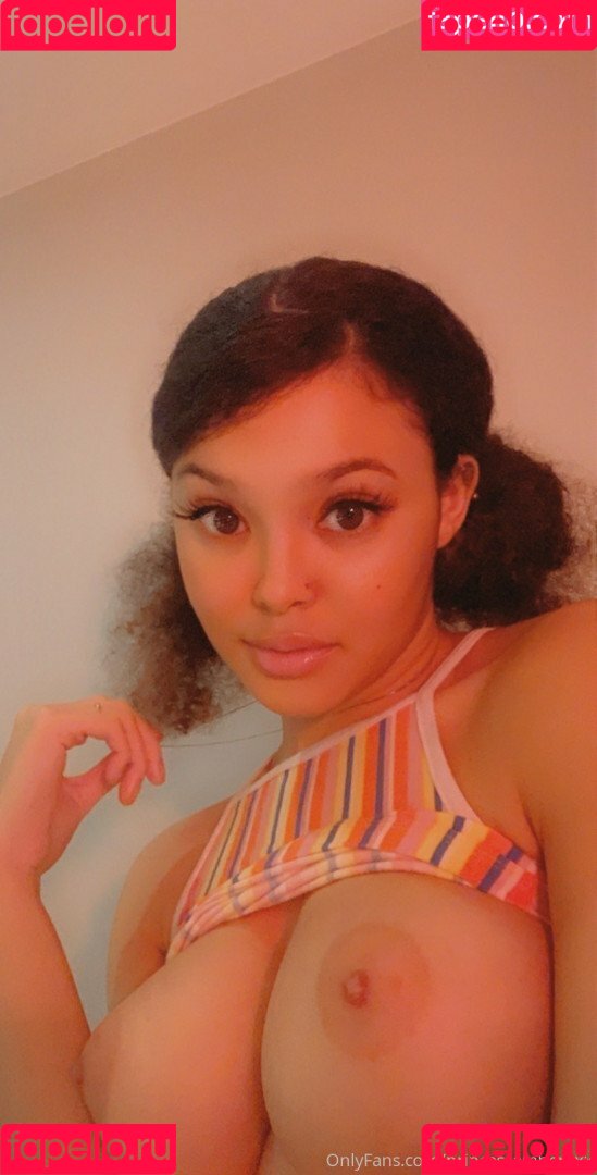 AmberXXX Onlyfans Photo Gallery 