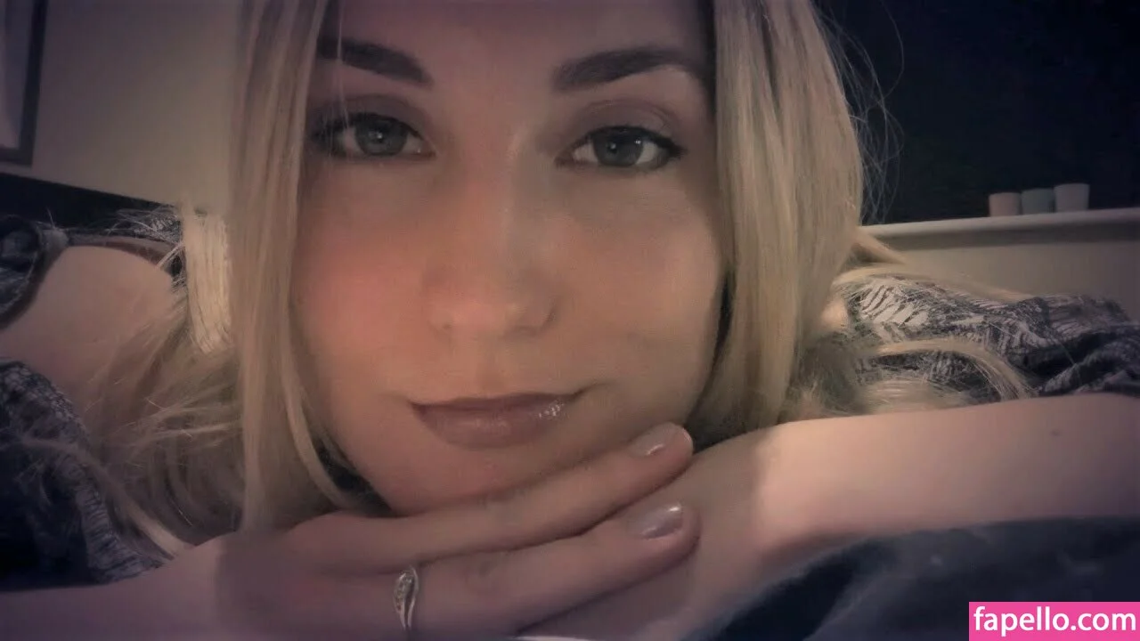 ASMR Shortbread Onlyfans Photo Gallery 