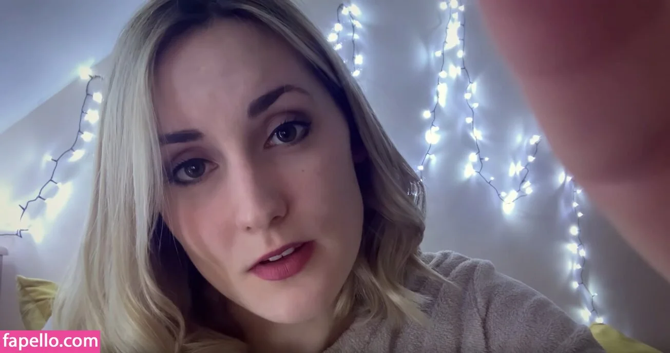 ASMR Shortbread Onlyfans Photo Gallery 