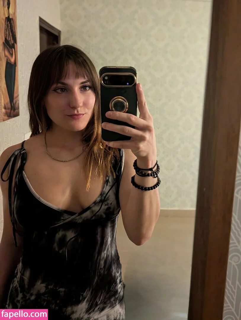 ASMR Shortbread Onlyfans Photo Gallery 